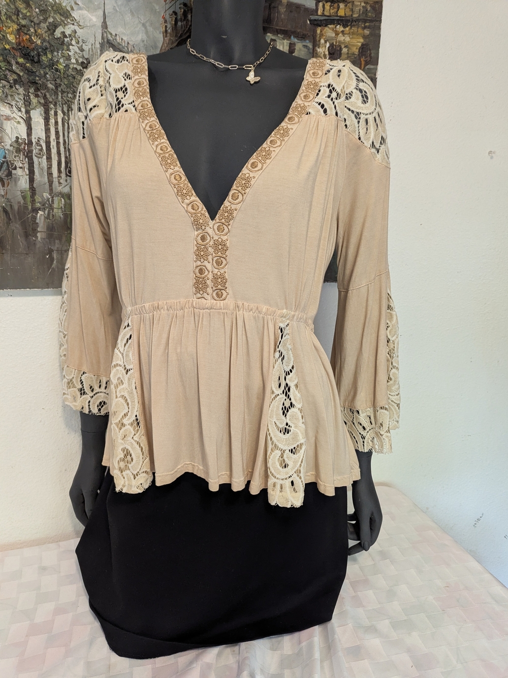 POL Beige Lace-Trim V-Neck Peplum Tunic